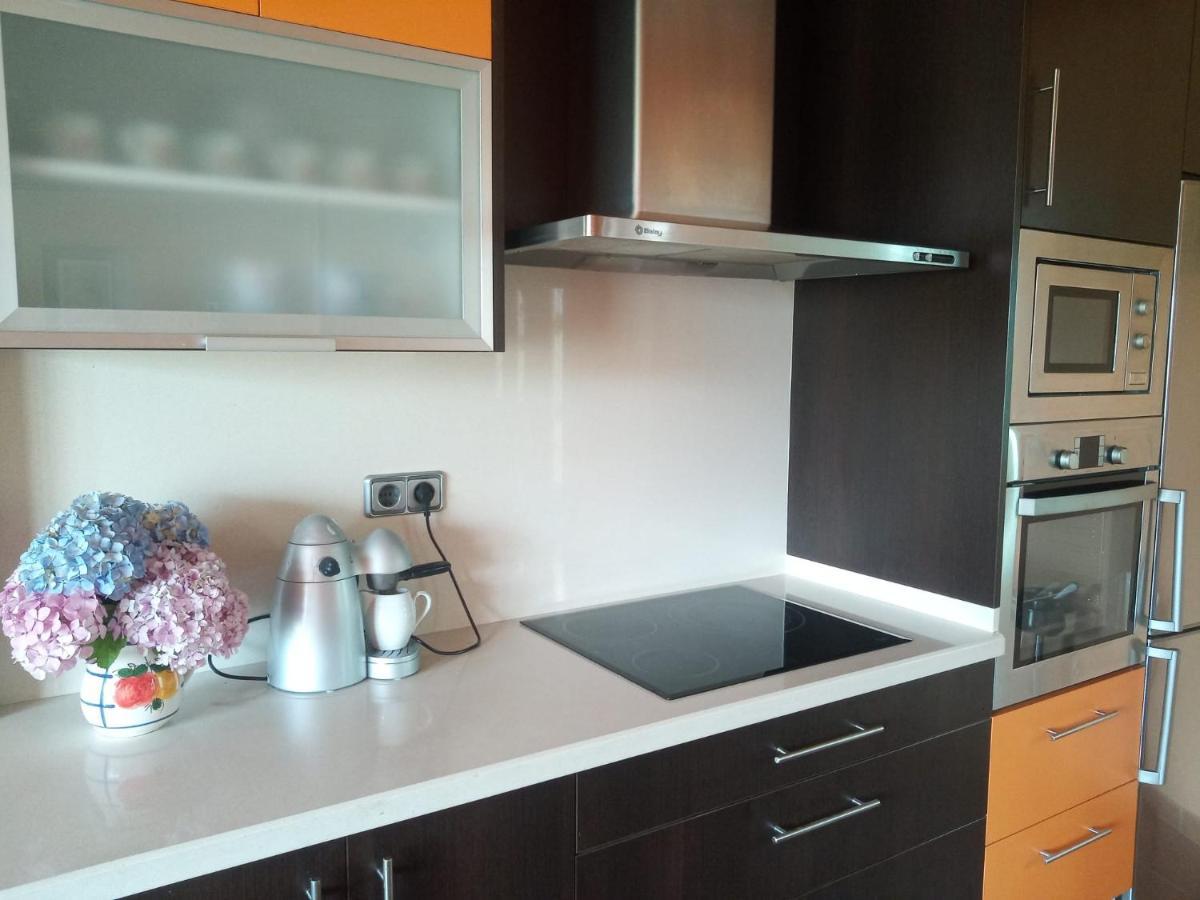 Casa Con Jardin En Primera Linea De Playa O Grove Esterno foto